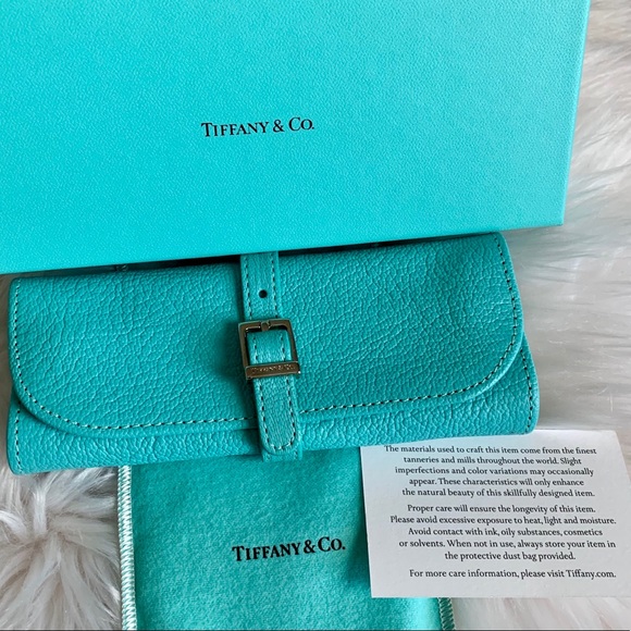 Tiffany & Co. Handbags - NWT Tiffany & Co Leather Travel Jewelry Organizer